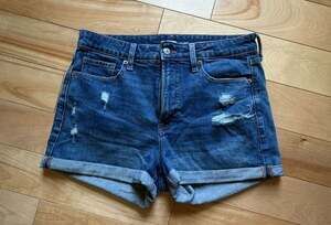 Old Navy High-Rise O.G. Straight Distressed Cuffed Jean Shorts